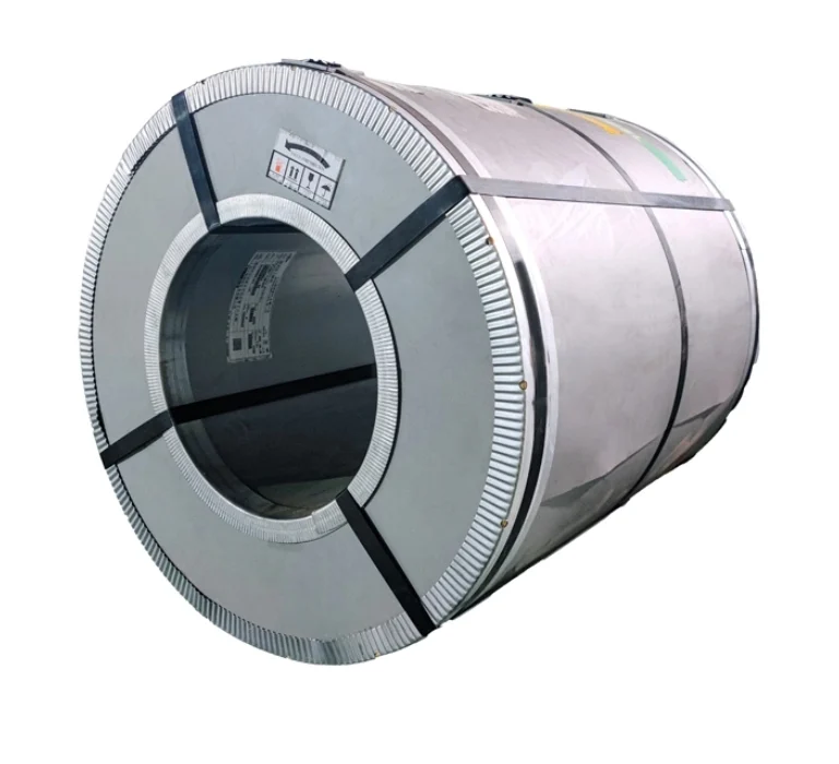 Product photo of a single wrapped CRGO coil sent to the customer over WeChat for pre-shipment confirmation