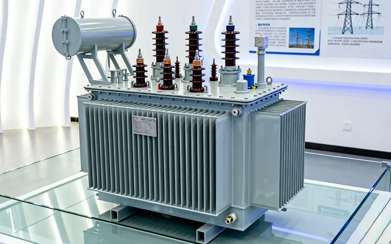 Pad-mounted three-phase distribution transformer enclosure